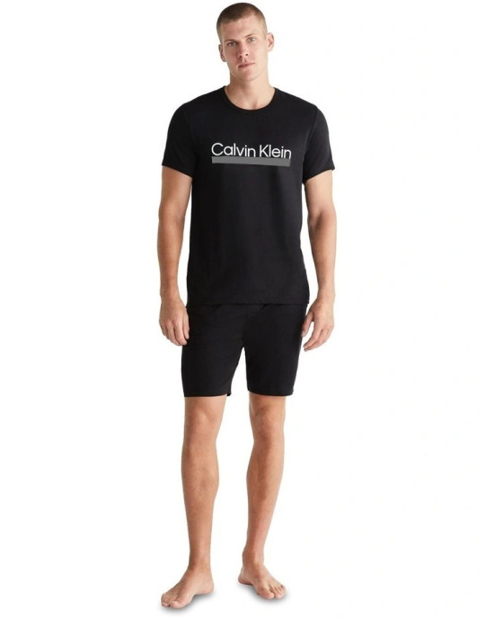 Calvin Klein T-Shirt, Men's Black  T-Shirt